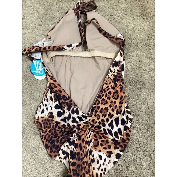 New. WET from L.A. leopard swimsuit. Small. Retails $148 - Picture 8 of 9